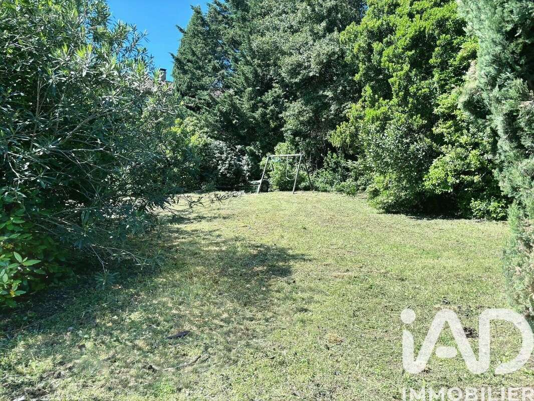 Photo 2 - Terrain à PONT-SAINT-ESPRIT