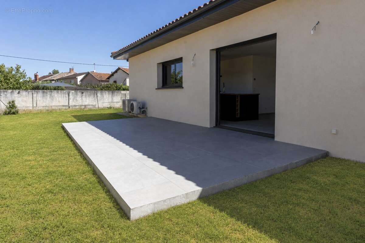 Maison 98 m² à Albi  - photo 3