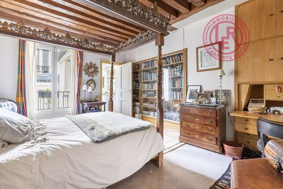 Appartement à PARIS-6E