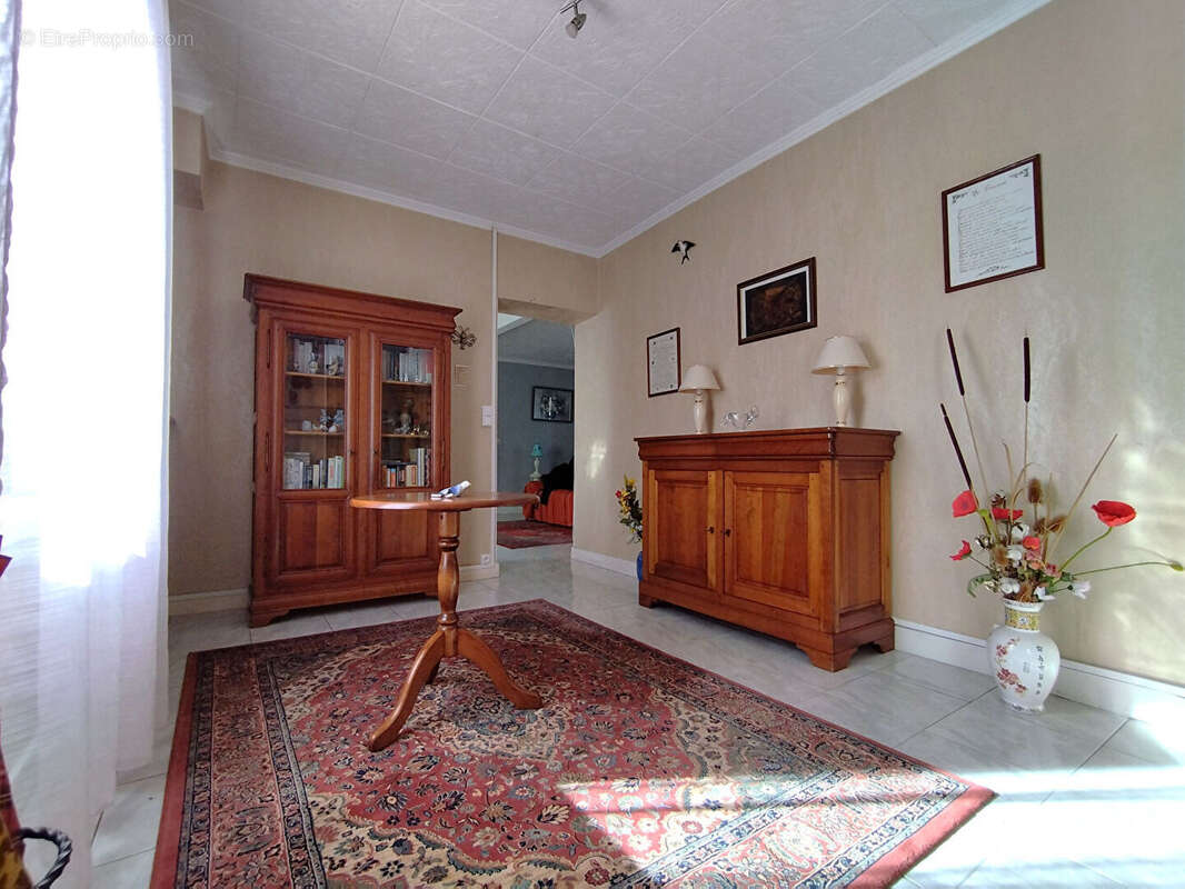 Maison à SAINT-PIERRE-DES-CORPS