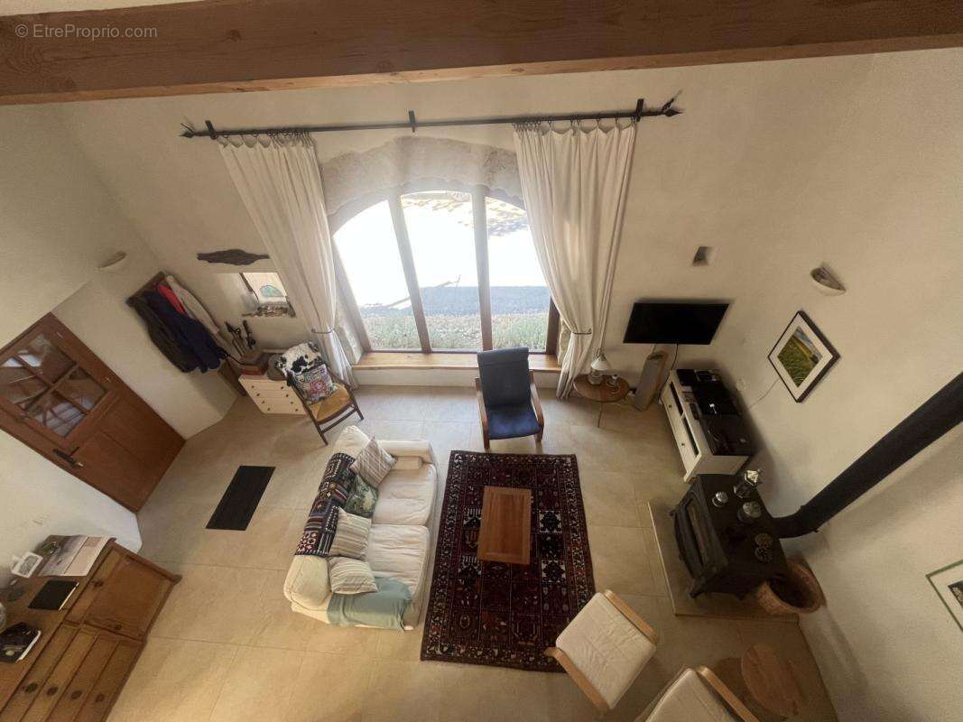 Maison à VILLESEQUE-DES-CORBIERES