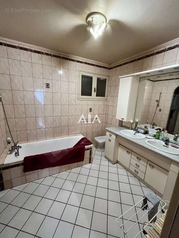 Maison à VILLEFAGNAN