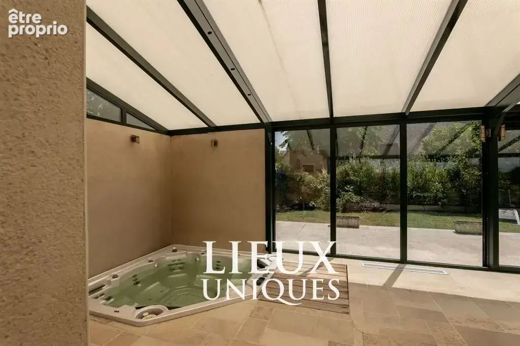 Lieux uniques ® x propriétés privées ®  ancien presbytère de 183 m² terrain de 183 m² - cloyes (41) - photo 3