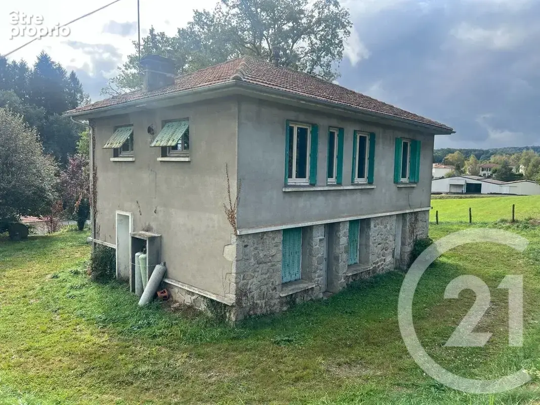 Maison 5 pièces 120 m² à vendre à Laroquebrou (15150) - photo 2