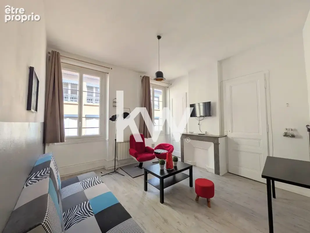 Appartement 1 pièce 32 m² à vendre à Saint-Etienne (42000) - photo 1