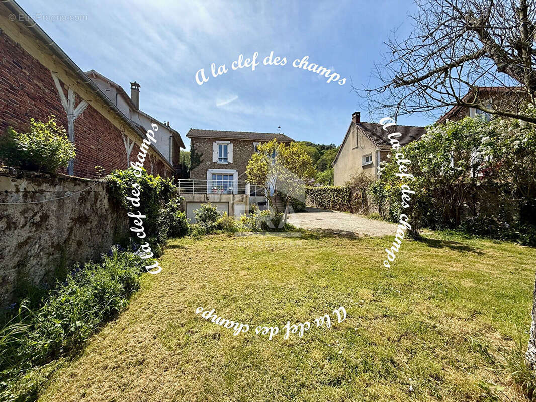 Maison à GIF-SUR-YVETTE