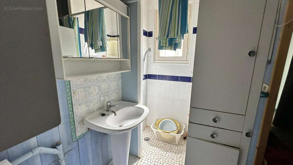 Maison 90 m² à Chaniers  - photo 5