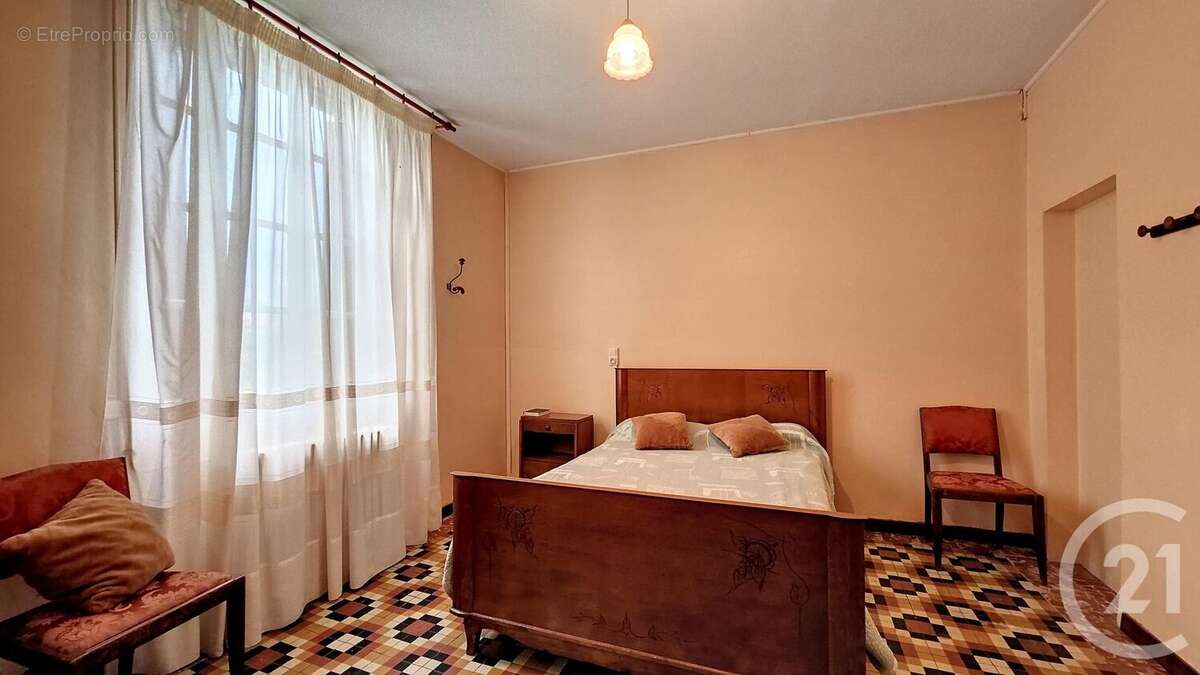 Maison à VILLEFRANCHE-DE-LAURAGAIS