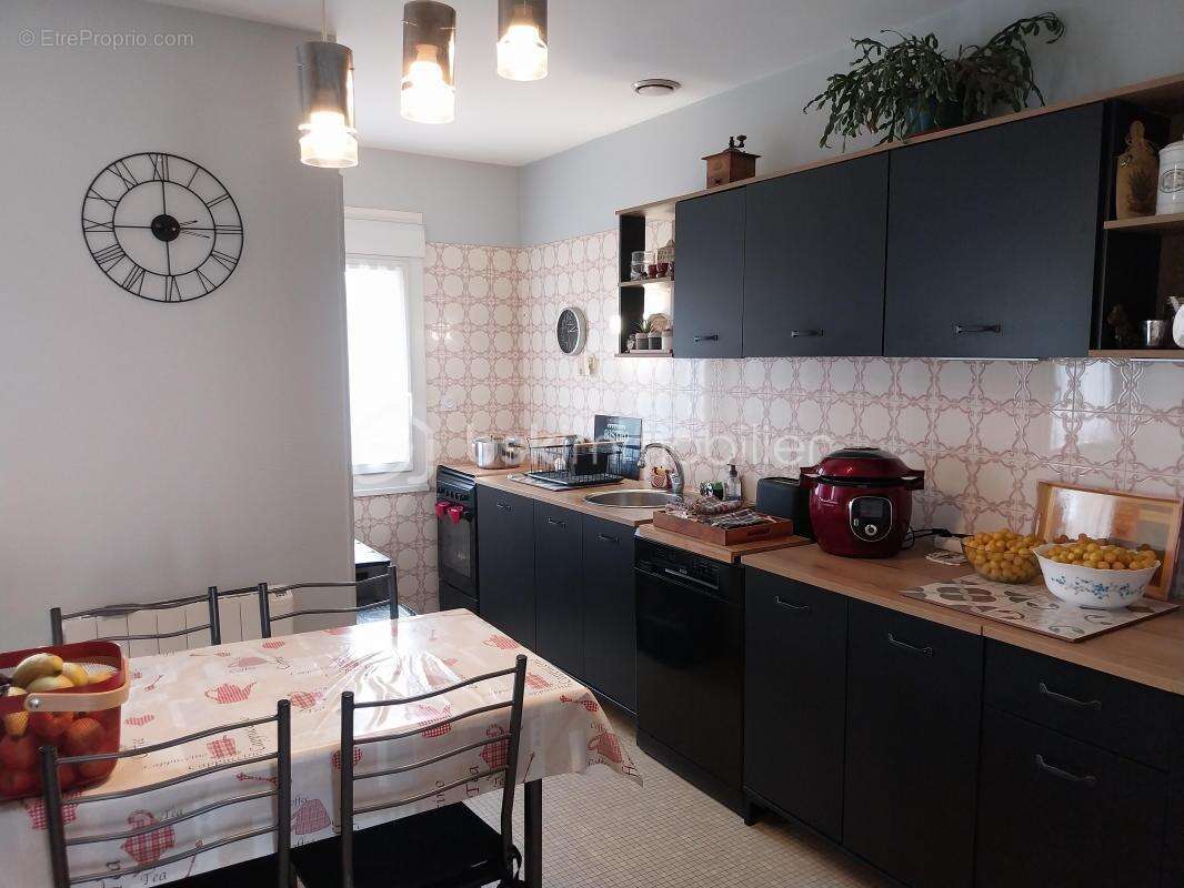 Maison de 101 m2 avec 4 chambres - Terrain de 527 m2 à Sully sur Loire - photo 8
