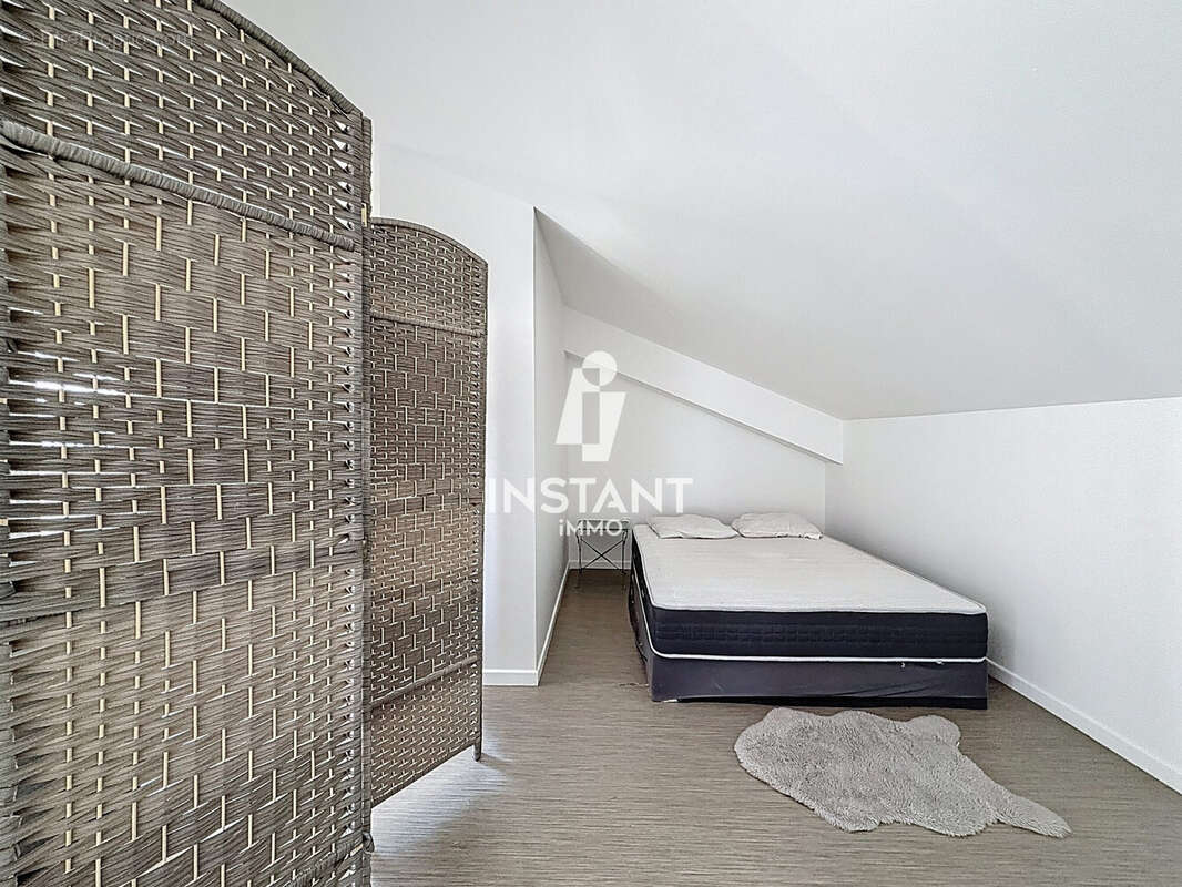 Appartement à CHENNEVIERES-SUR-MARNE