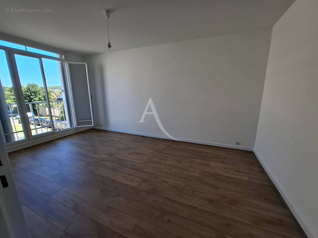 Appartement à LIMEIL-BREVANNES