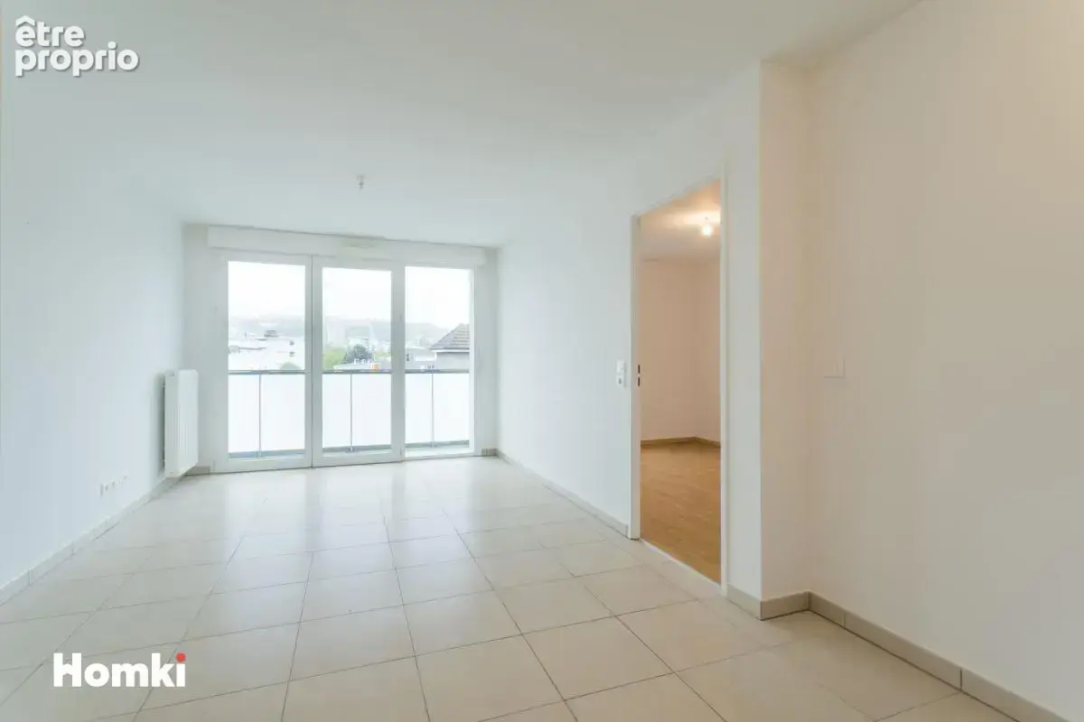 Appartement T2 de 39 m² à Annemasse 74100, Rue du Petit Malbrande - photo 7
