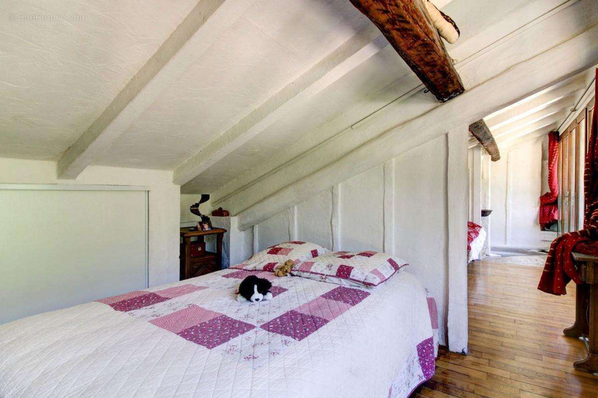 Maison à SAINT-SAUVEUR-SUR-TINEE