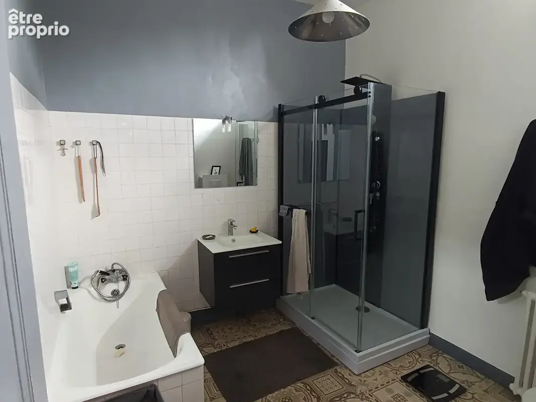 CAPDENAC. Spacieuse maison familiale de 211 m² au coeur du centre-ville ! - photo 6