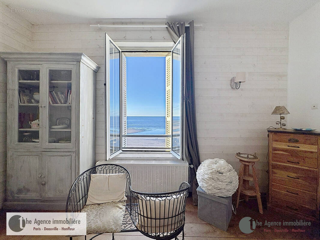 Appartement à TROUVILLE-SUR-MER