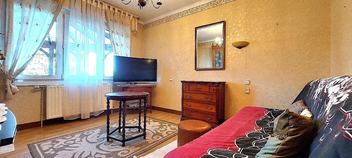 Maison à MAISNIL-LES-RUITZ