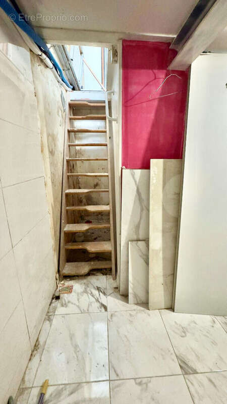 Appartement à PARIS-20E