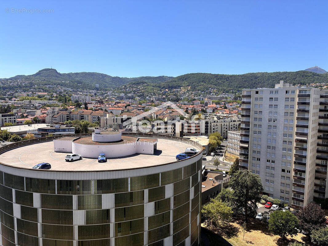 vue de l'appartement - Appartement à CLERMONT-FERRAND