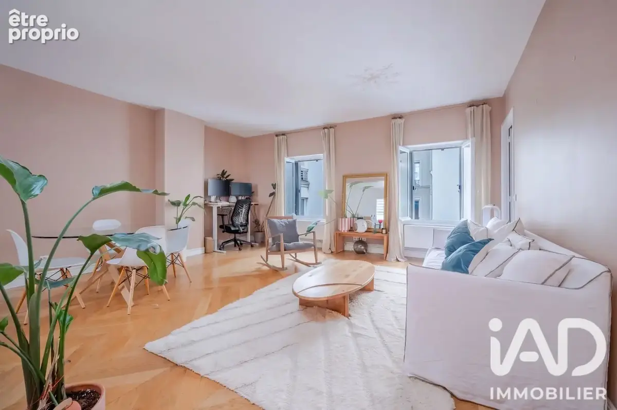 Photo 1 - Appartement à PARIS-17E