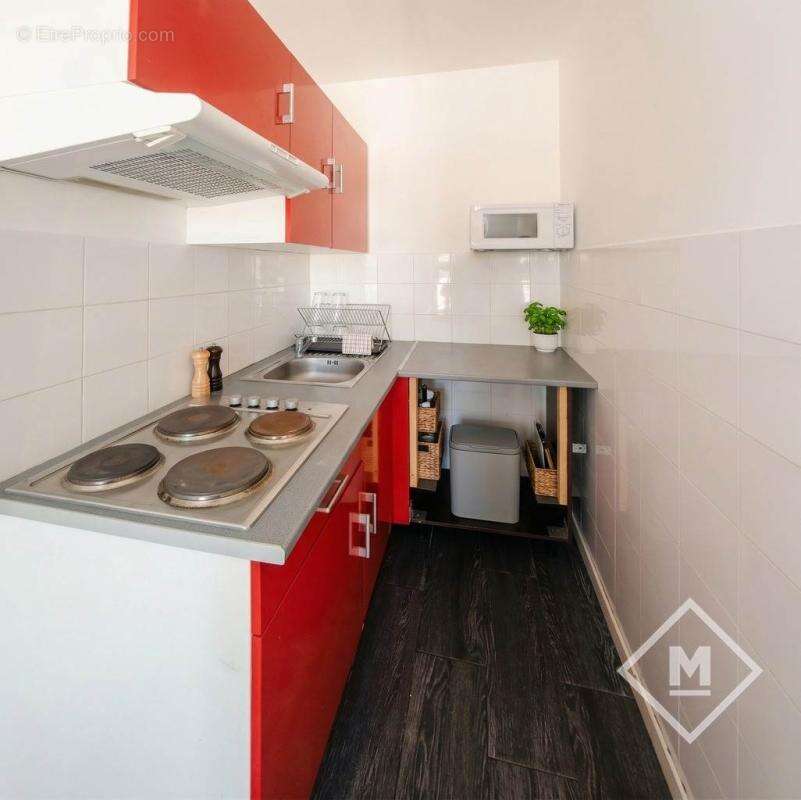 Appartement à MARSEILLE-1E