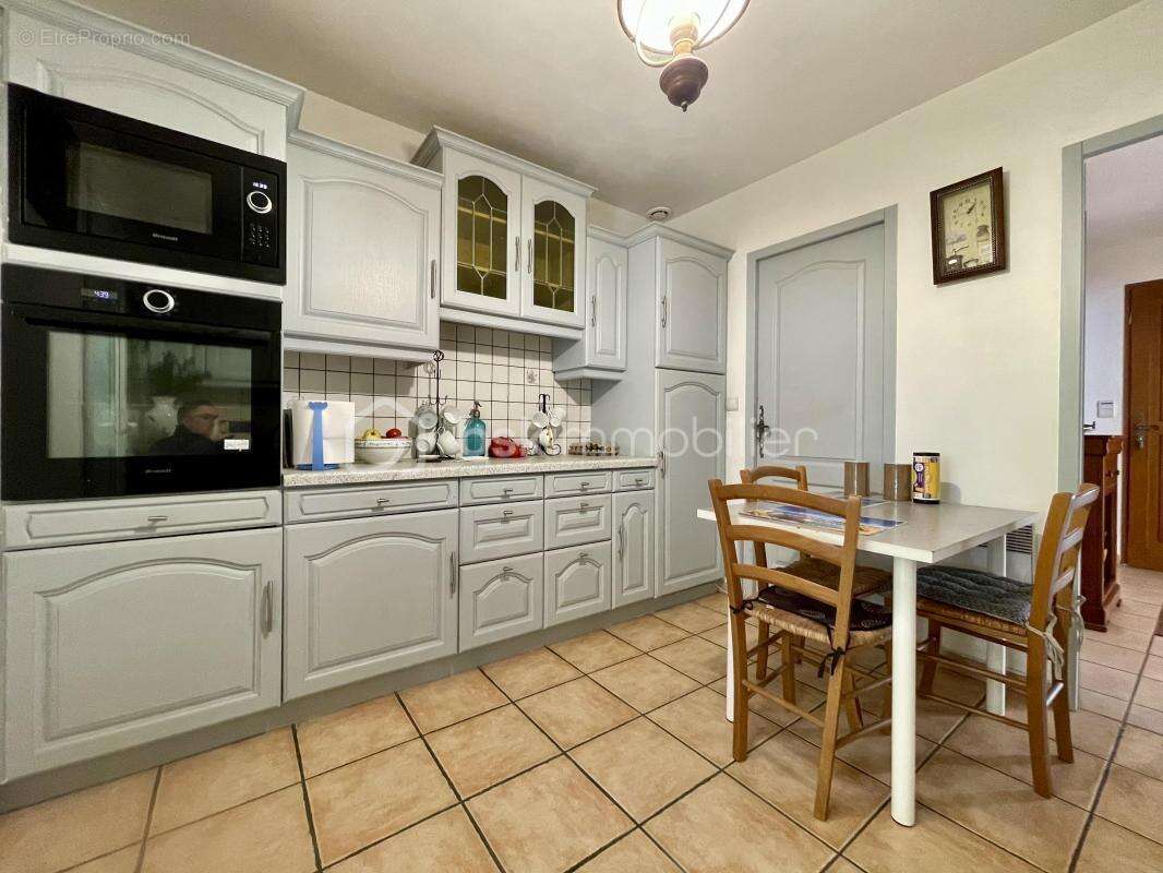 Maison à BONNAC-LA-COTE