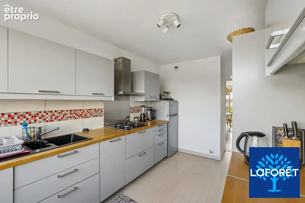 Appartement Villeurbanne 3 pièces 75m2 balcon - photo 8