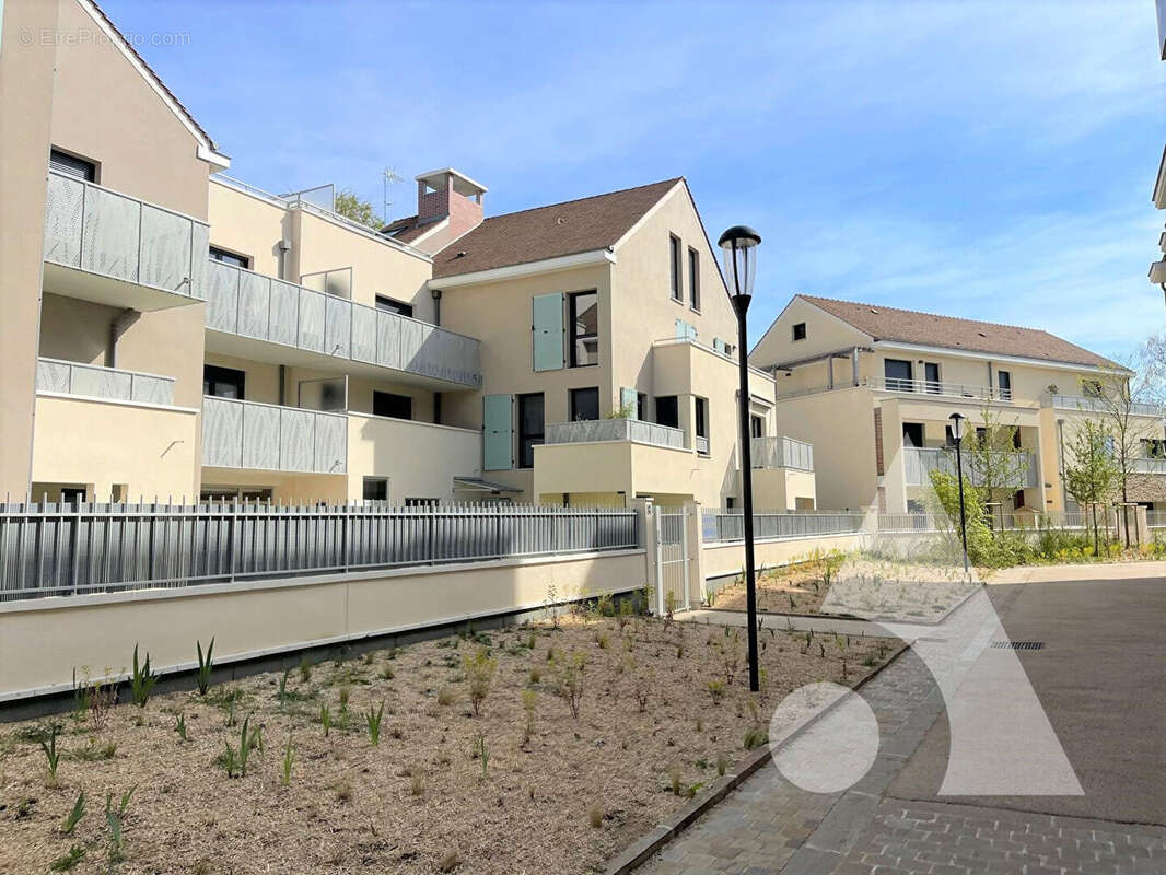 Appartement à SAINT-REMY-LES-CHEVREUSE