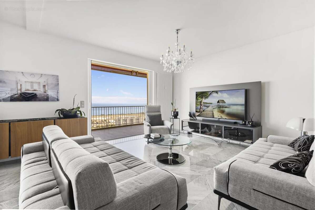 Appartement à CAGNES-SUR-MER