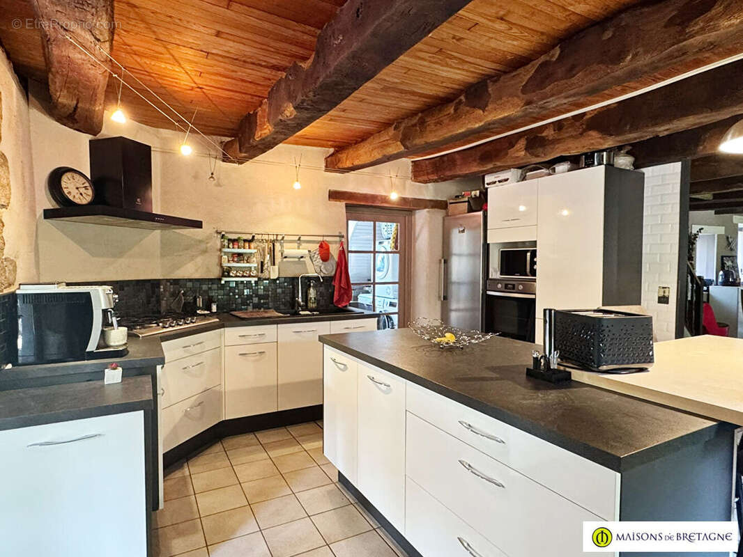 Maison à RIEC-SUR-BELON