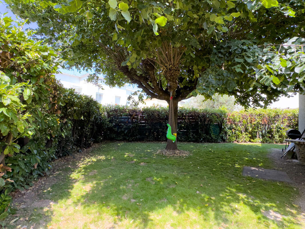 Maison à GUILHERAND-GRANGES