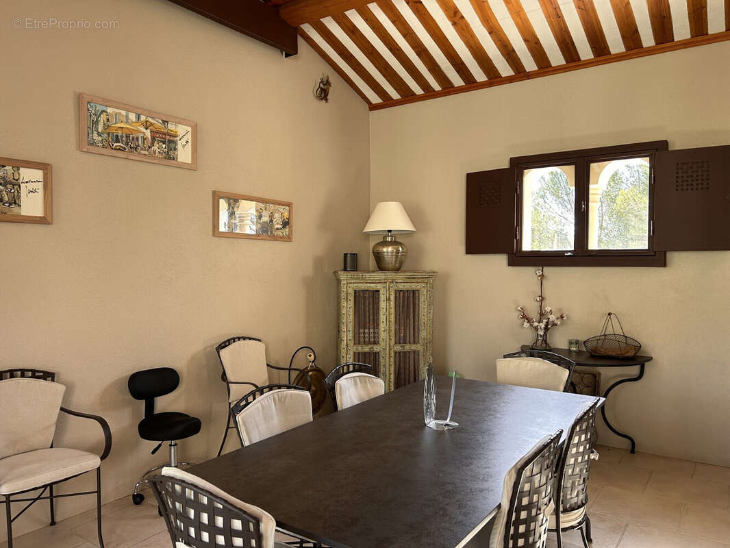 Maison à MALLEMORT