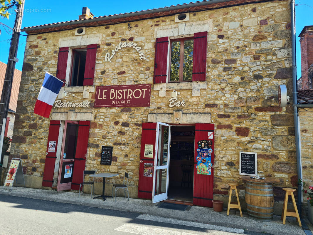 Commerce à SAINT-LAURENT-LA-VALLEE