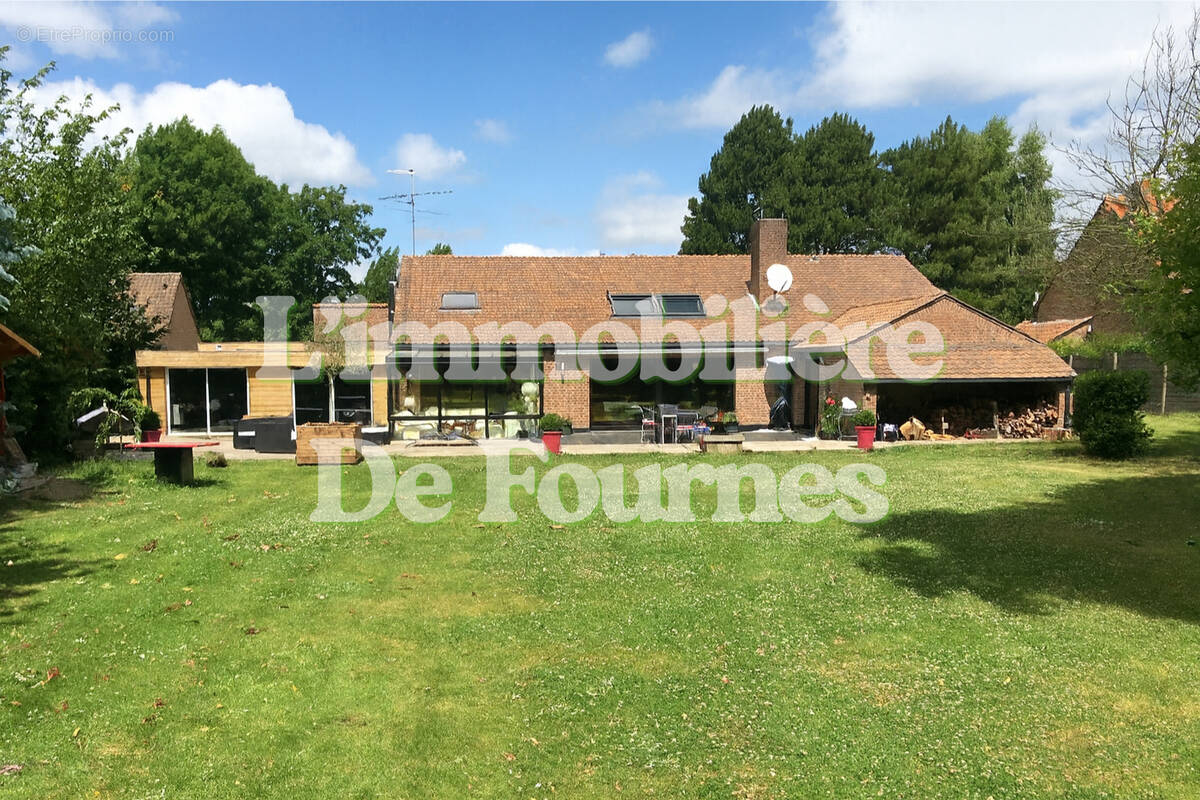 Maison à ESCOBECQUES