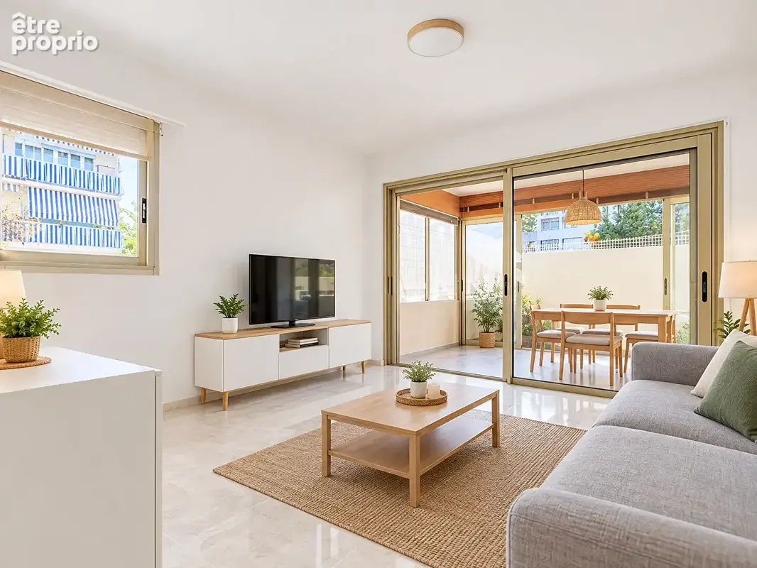 Golfe juan - studio 24 m2-  mer 3 min - veranda 8m2- jardin 10m2 - photo 2