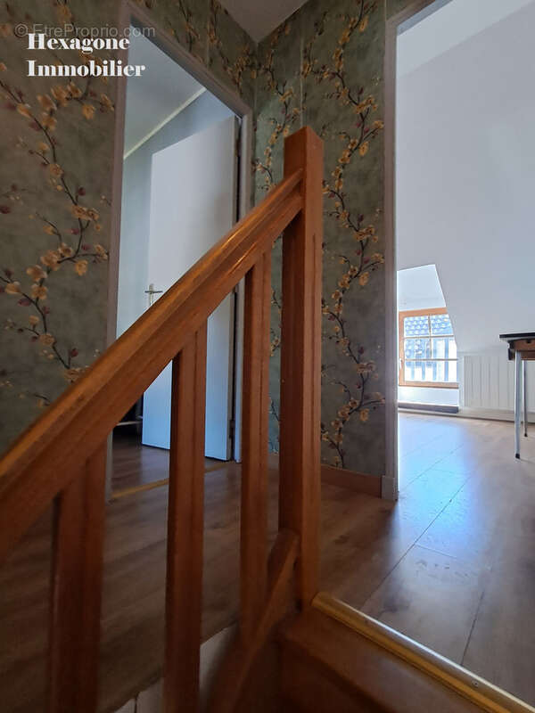 Maison à AUTRY-LE-CHATEL