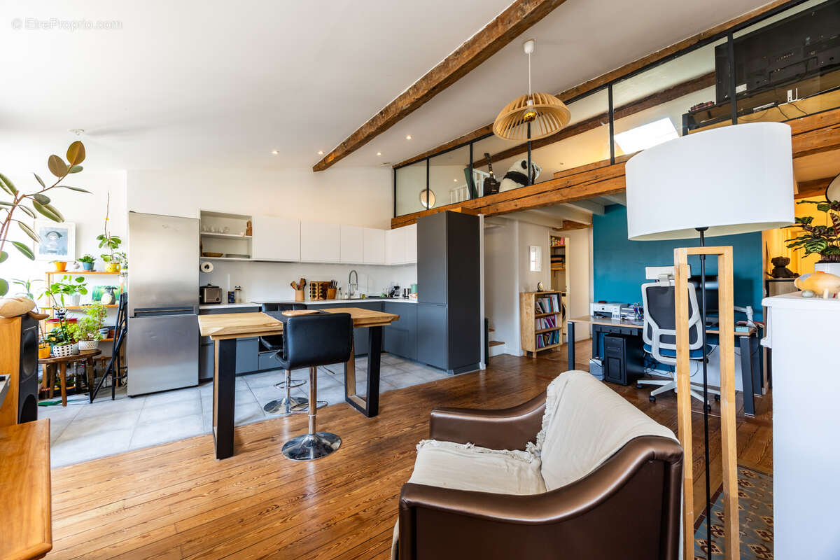 Bel appartement bordelais a deux pas du triangle d'or - photo 2