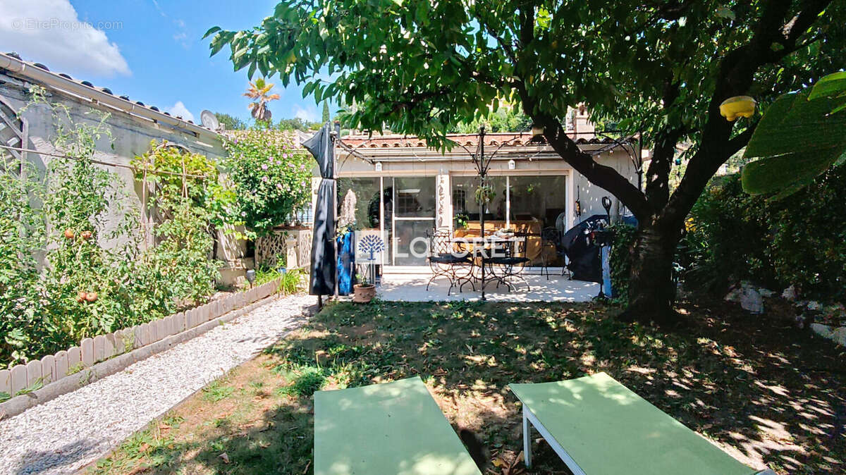 Maison à CAGNES-SUR-MER