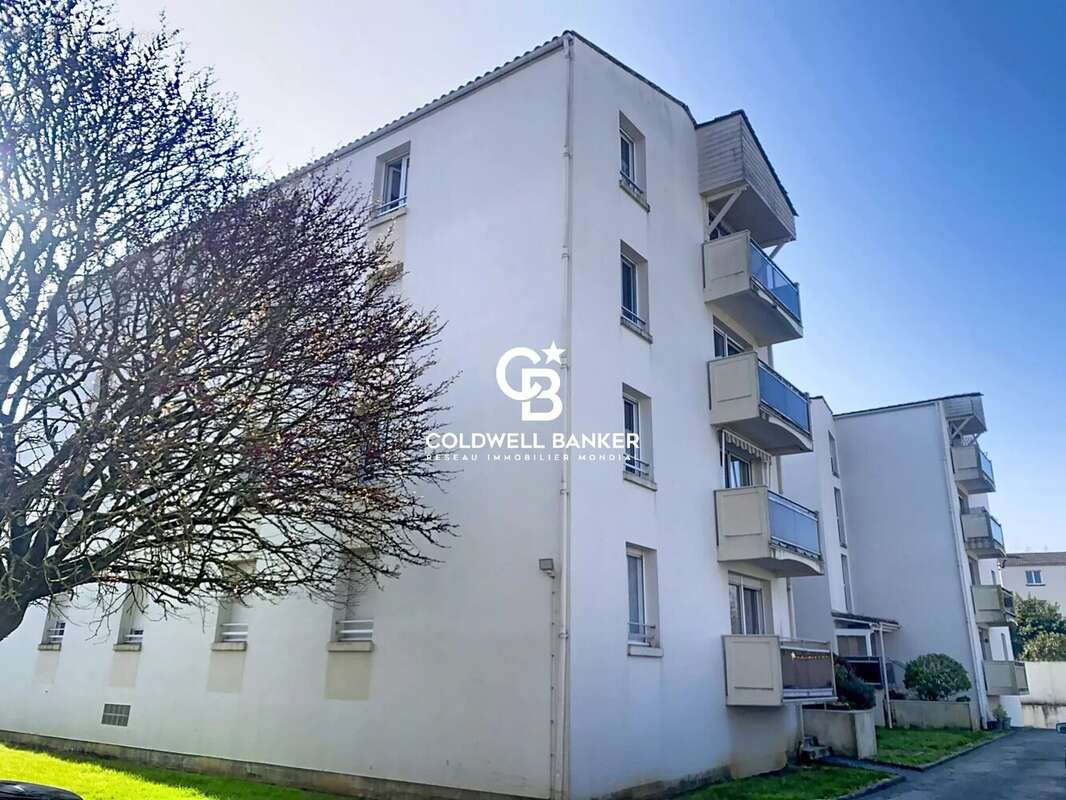 Appartement à SAINTES