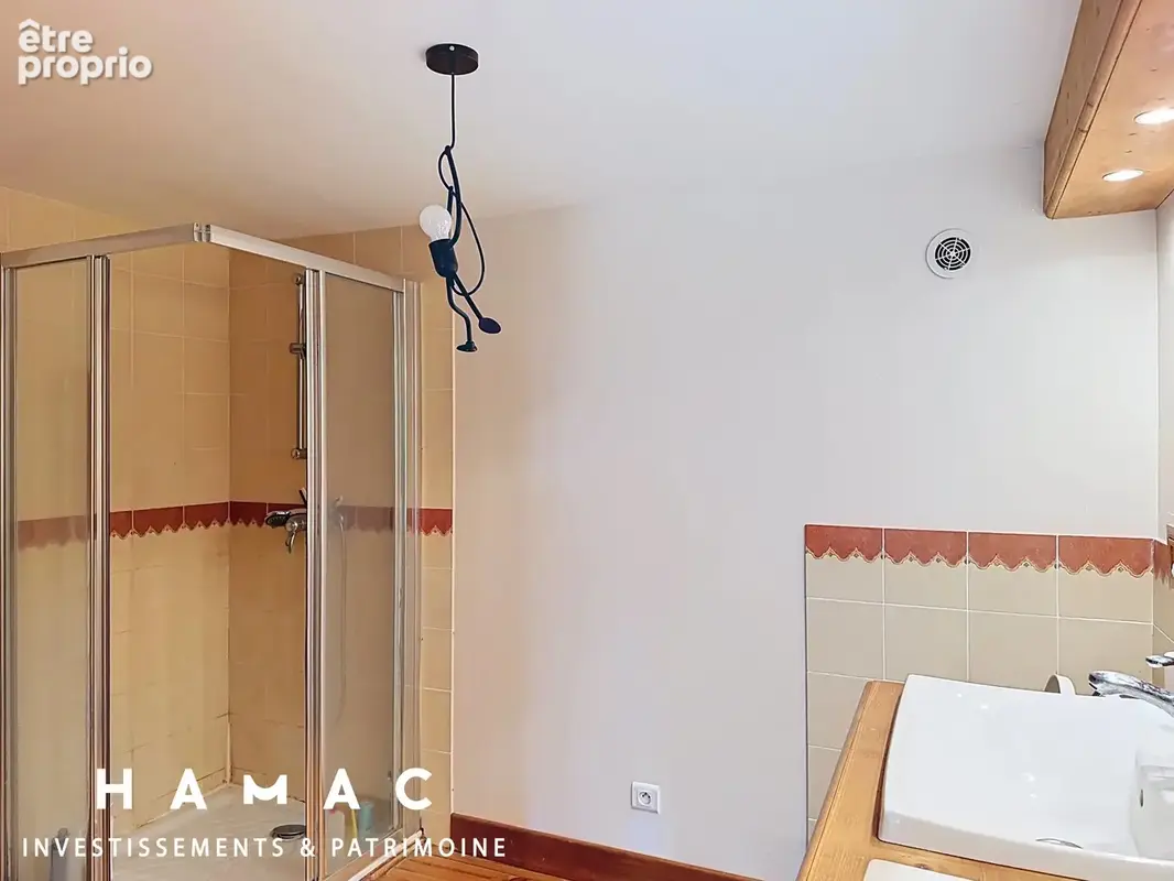 Chalet Grézieu-la-Varenne Centre 250 m² - photo 19