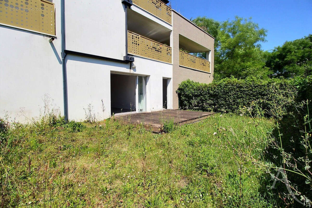 Appartement à VILLENAVE-D'ORNON