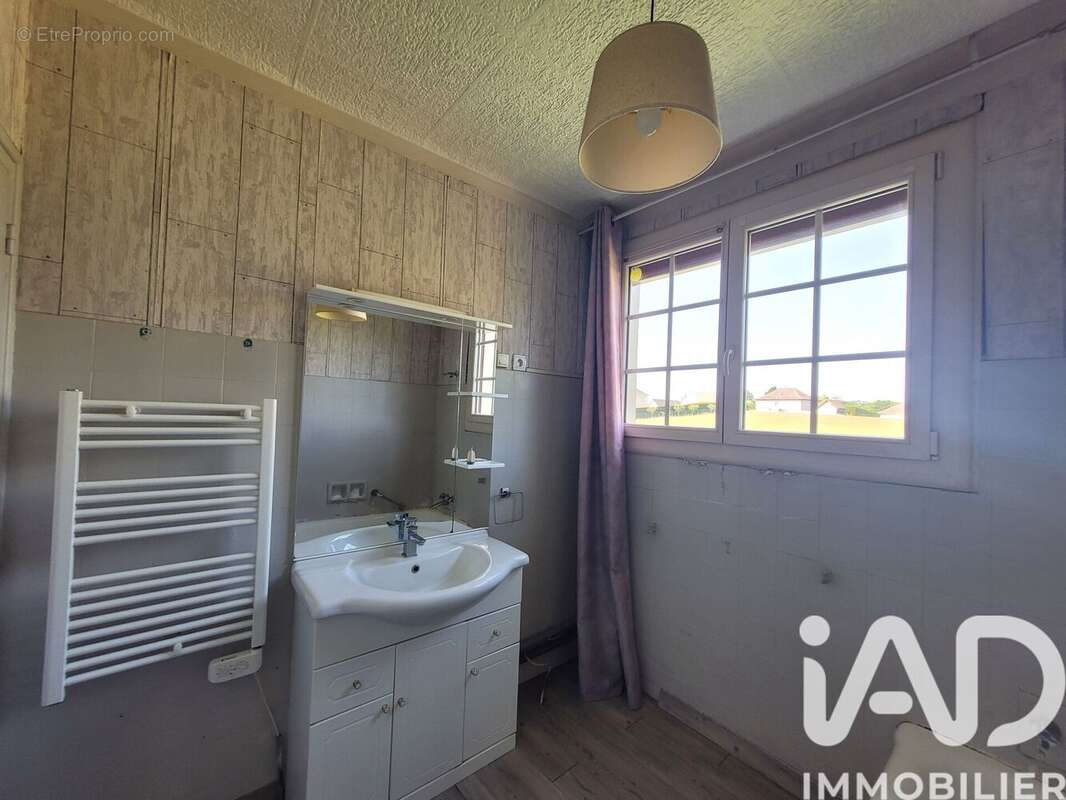 Maison 133 m² à Saint-Pardoux-L'ortigier  - photo 9