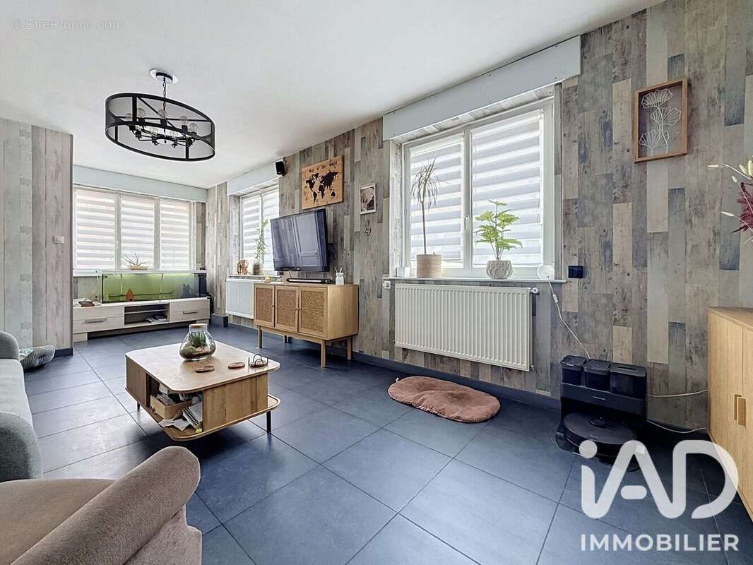 Maison 125 m² à Wattrelos  - photo 3