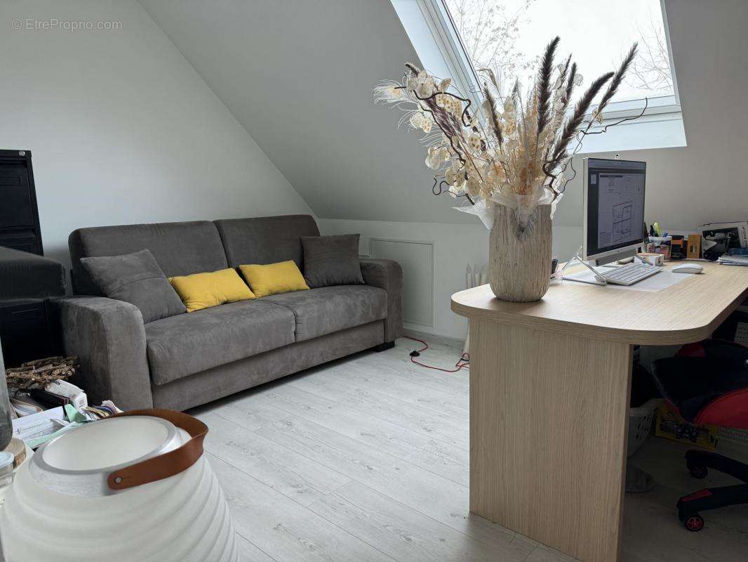 Maison à CHILLY-MAZARIN