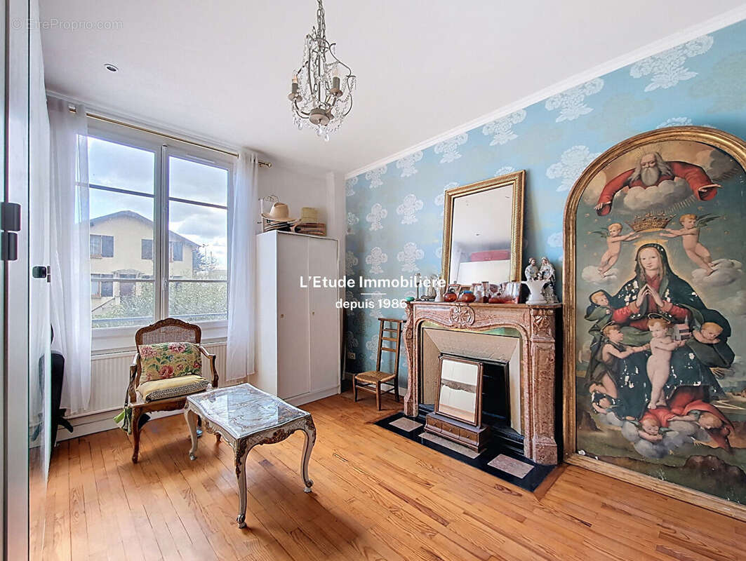 Maison à CALUIRE-ET-CUIRE