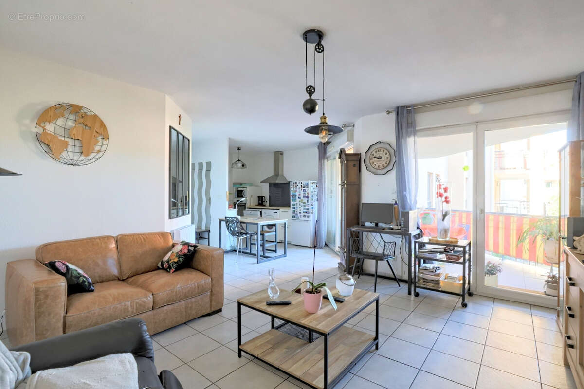 Appartement à HYERES