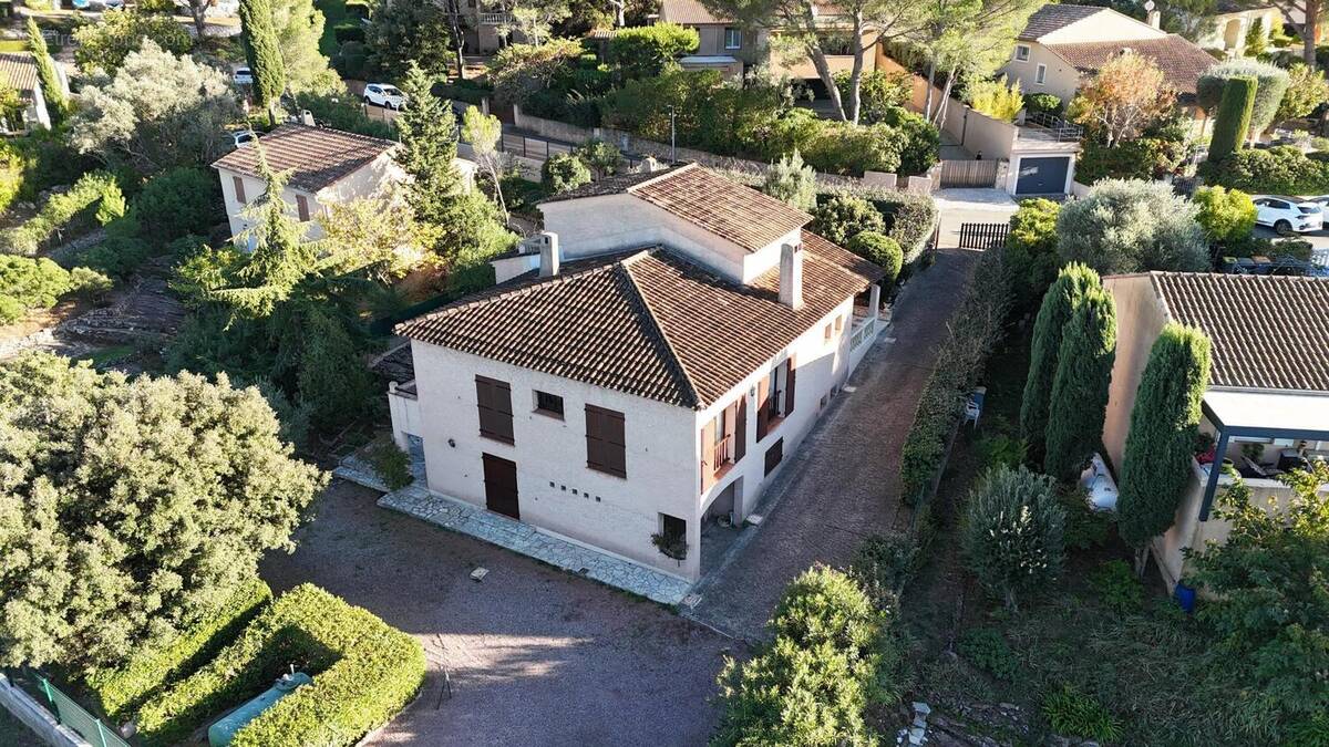 Photo 1 - Maison à FREJUS