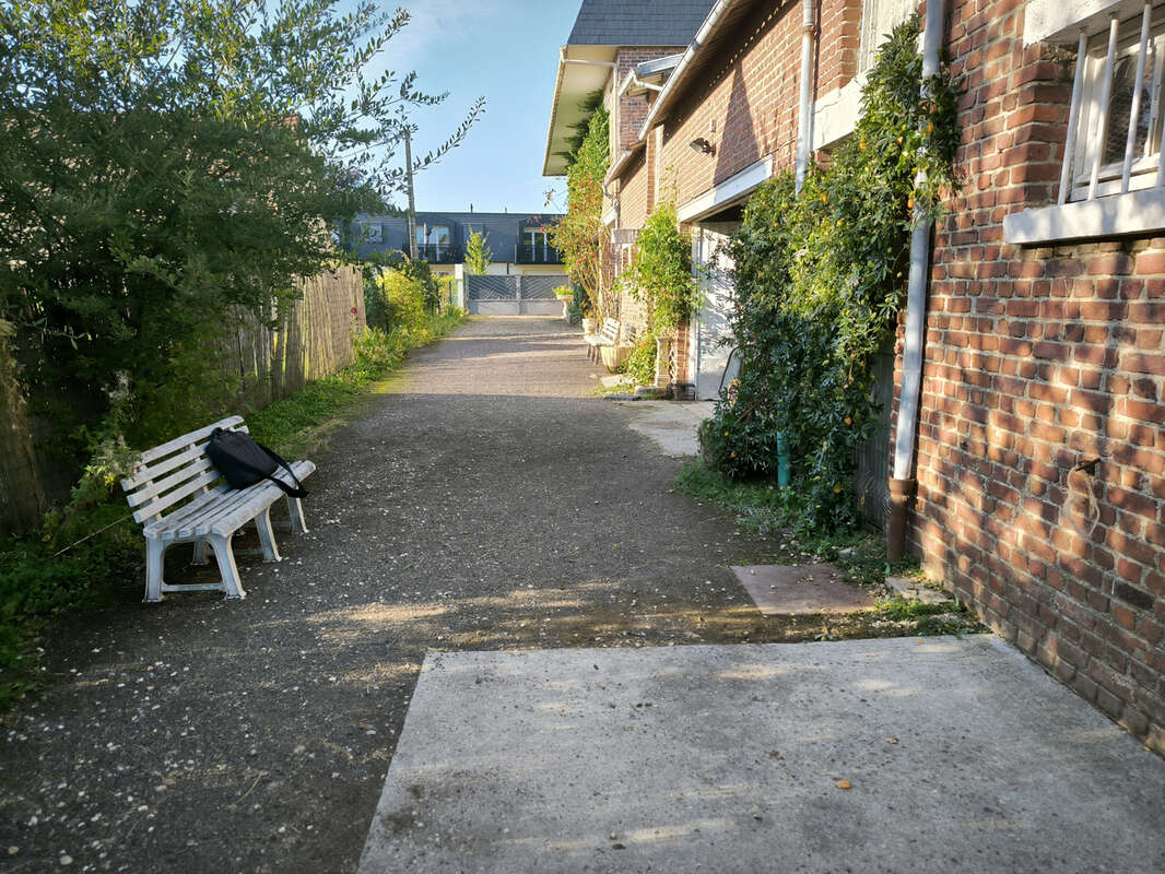Maison à MONTIVILLIERS