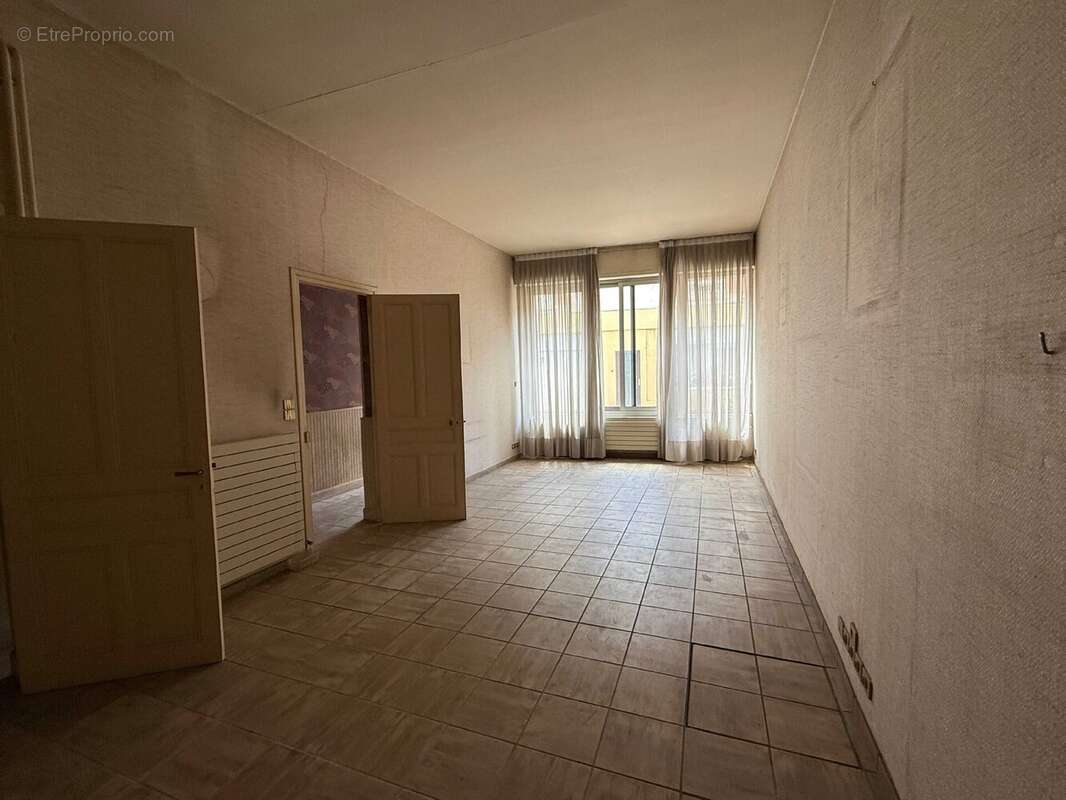 Maison 200 m² à Bourbonne-Les-Bains  - photo 4
