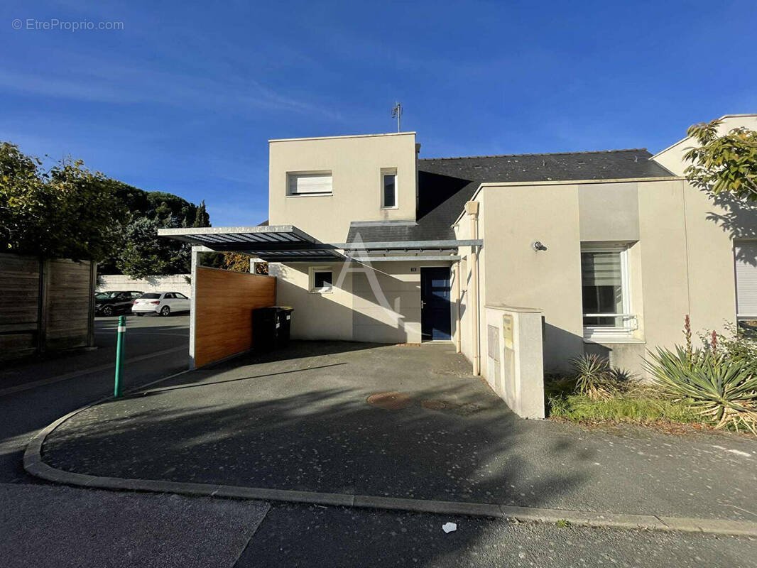 Maison à MURS-ERIGNE