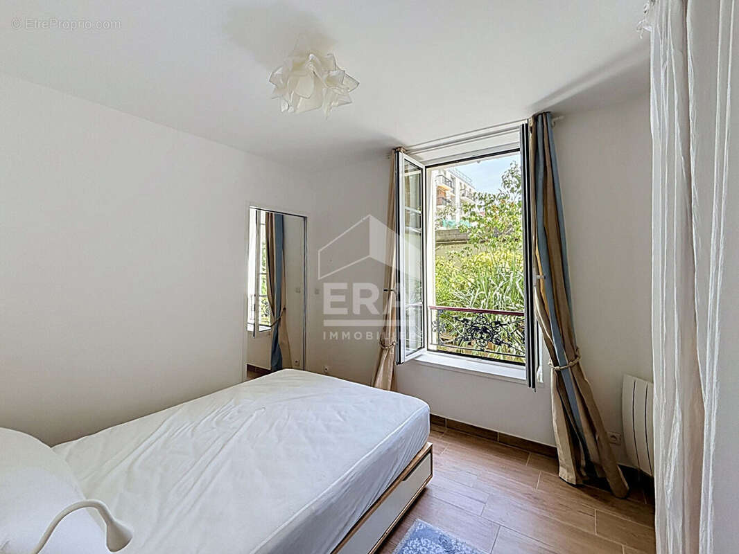 Appartement à LEVALLOIS-PERRET